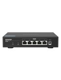 QNAP QSW-1105-5T 5-Port Unmanaged Switch [5x 2,5GbE (RJ45), Lüfterlos, Plug & Play]
